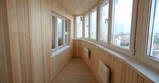 Отделка, остекление, утепление балконов в Курганинске от 206 руб. м/2.